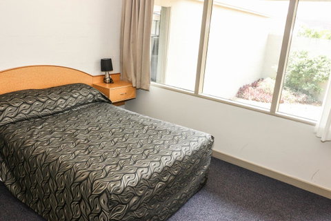 Salisbury Hotel Motel - Accommodation Redcliffe 23
