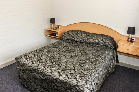 Salisbury Hotel Motel - Accommodation Redcliffe 22