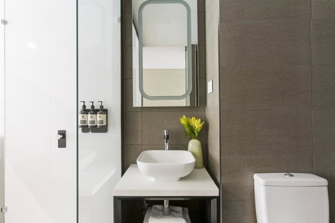 The Kingsford Brisbane Airport, Ascend Hotel Collection - Accommodation Redcliffe 9