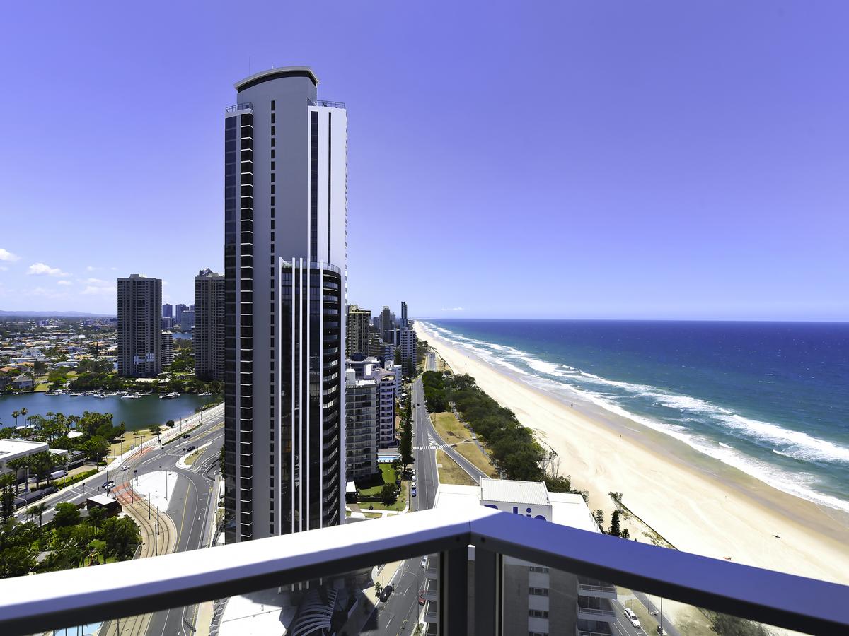Bundall Bc QLD Accommodation Redcliffe