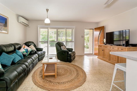 Lowset Sweetie, Central To Everything - Partridge St, Bongaree - Accommodation Redcliffe 5