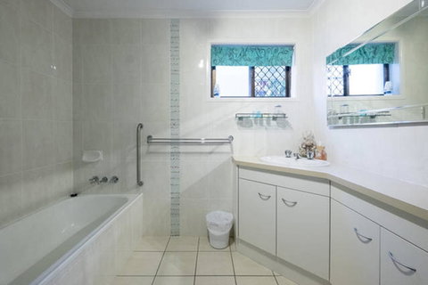 Keith\'s Place, 1 Of The 3 Most Popular Units On Bribie - Accommodation Redcliffe 18