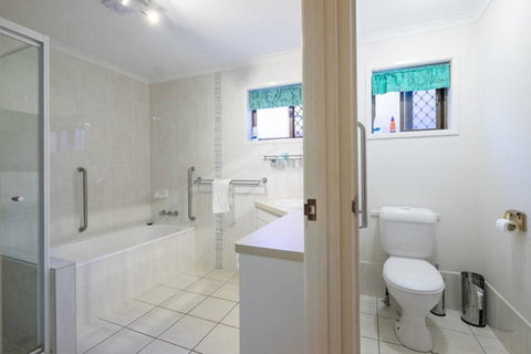 Keith\'s Place, 1 Of The 3 Most Popular Units On Bribie - Accommodation Redcliffe 17