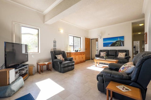 Keith\'s Place, 1 Of The 3 Most Popular Units On Bribie - Accommodation Redcliffe 12