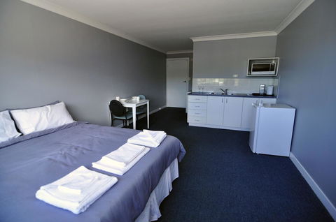 Bribie Island Square - Accommodation Redcliffe 0