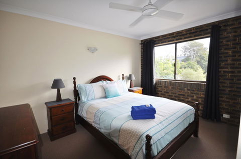 Sands Court On Boyd - Accommodation Redcliffe 0