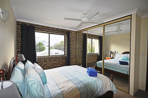 Sands Court On Boyd - Accommodation Redcliffe 3