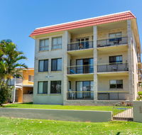 Enjoy the sea breezes from the balcony - Boyd St Woorim - Accommodation Redcliffe