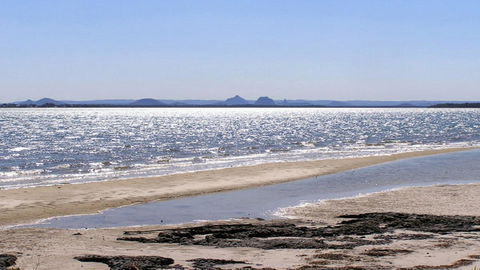 Lowset, Pet Friendly Cottage - Sunset Ave, Bongaree - Accommodation Redcliffe 12