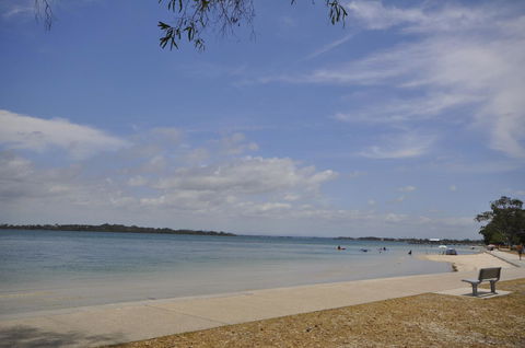 Beachside Beauty - Accommodation Redcliffe 0