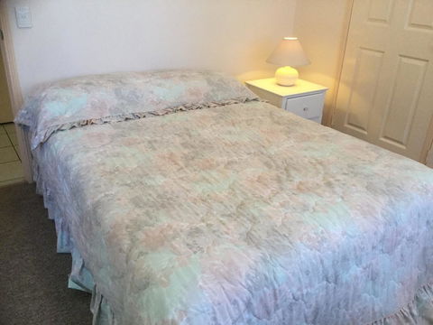 Private Canal Duplex With Pontoon - Oleander Drive, Bongaree - Accommodation Redcliffe 10