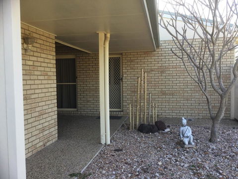 Private Canal Duplex With Pontoon - Oleander Drive, Bongaree - Accommodation Redcliffe 2
