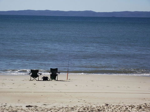 Close To Surf Beach, Surf Club, Hotel And Shops - Boyd St, Woorim - Accommodation Redcliffe 9