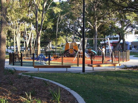 Close To Surf Beach, Surf Club, Hotel And Shops - Boyd St, Woorim - Accommodation Redcliffe 7