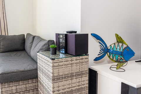 Waterfront Views From Private Rooftop Balcony - Bayview South Esp, Bongaree - Accommodation Redcliffe 7