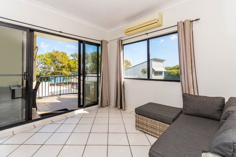 Waterfront Views From Private Rooftop Balcony - Bayview South Esp, Bongaree - Accommodation Redcliffe 4