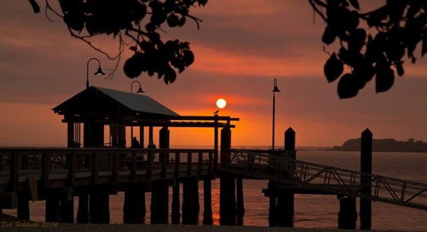 Water Views - Top Floor -Clearview Apartments South Esp, Bongaree - Accommodation Redcliffe 1