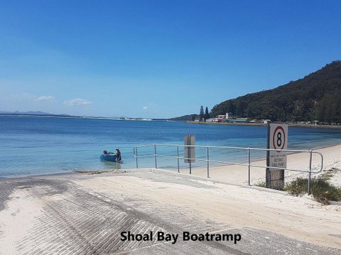 'Beach Break 1', 1/10 Lionel Street - Upstairs Unit With Aircon - Accommodation Redcliffe 3