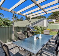 'Tween Bays' Ocean Beach Road 3/39 - Accommodation Redcliffe