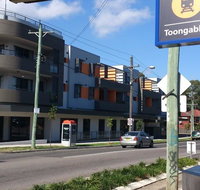 0ne Master in 3 br. apartment - Accommodation Redcliffe