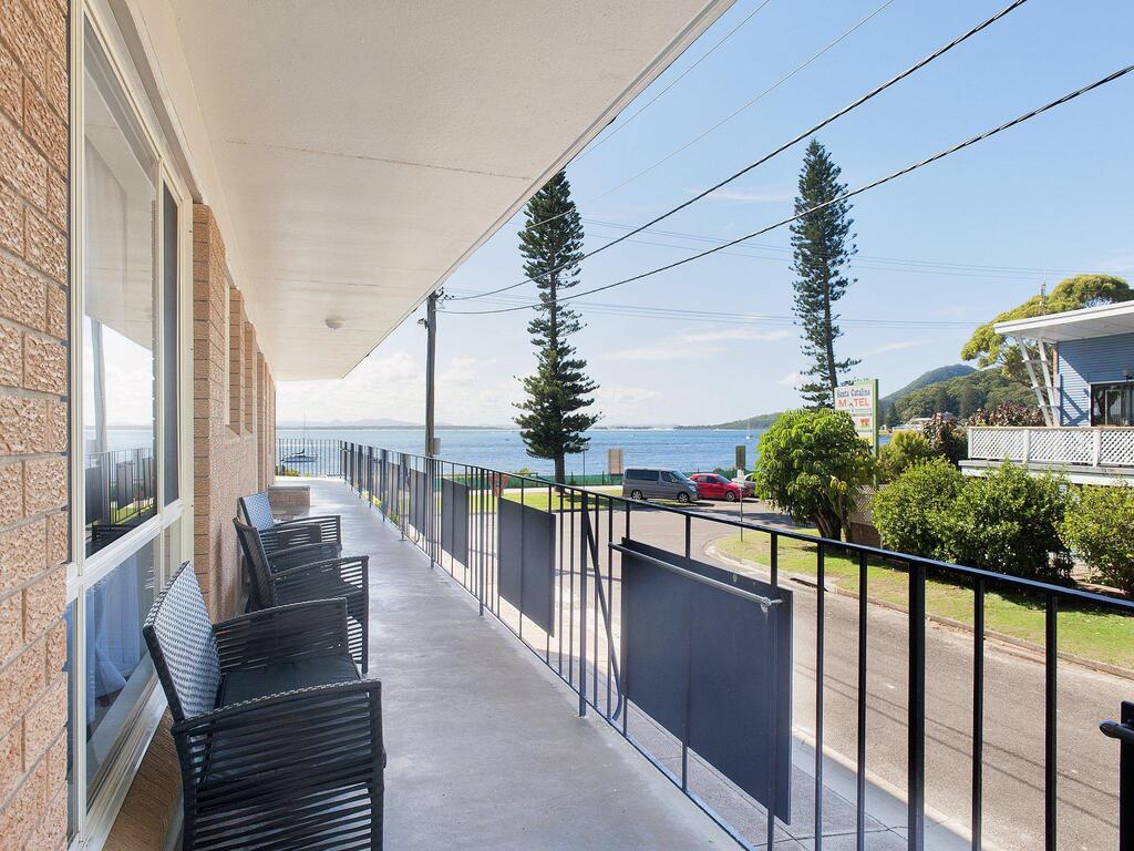 Shoal Bay NSW Accommodation Redcliffe