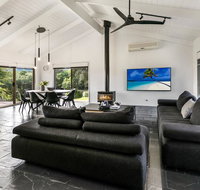 1 Oak - Rye Back Beach Accommodation - Accommodation Redcliffe