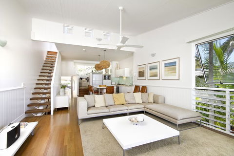 1/18 Stevens Street - Accommodation Redcliffe 3