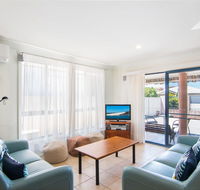 1/54 Parkes Airconditioned - Accommodation Redcliffe