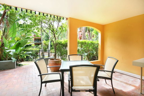 116 French Quarter - Accommodation Redcliffe 2