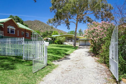 117 Fitzroy Street - Accommodation Redcliffe 3