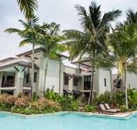 131 Sea Temple Luxury Swimout Apt. - Accommodation Redcliffe