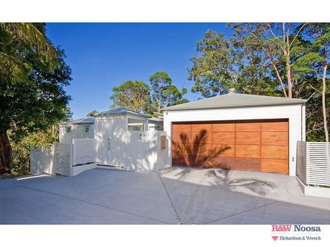 14a Little Cove Road - Accommodation Redcliffe 0