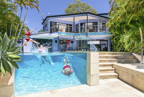 15 Ravenwood - Accommodation Redcliffe 2