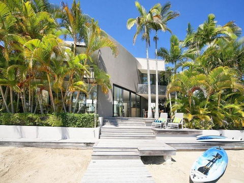 15 Witta Circle - Accommodation Redcliffe 3