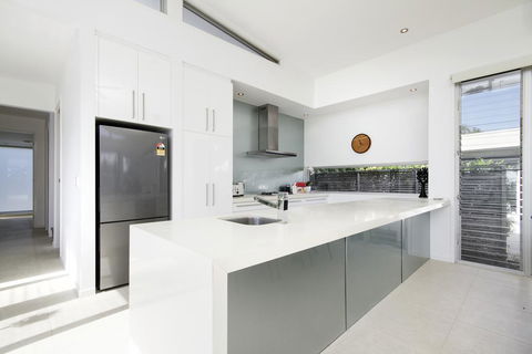 19 Nairana Rest - Accommodation Redcliffe 2