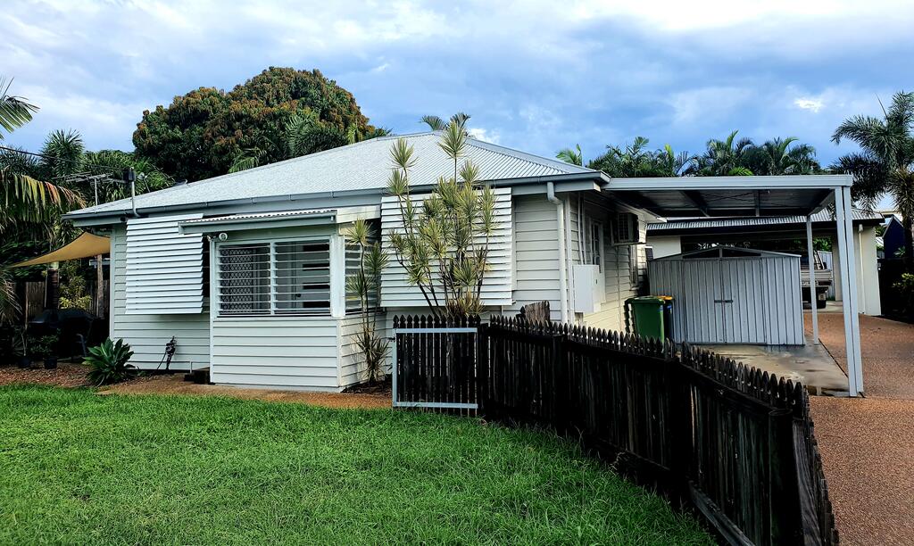 Pimlico QLD Accommodation Redcliffe