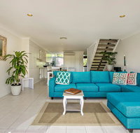 2 James Cook Apartments - Accommodation Redcliffe