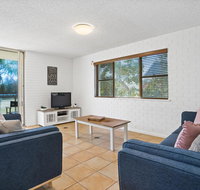 2/56 Lawson StreetClarkes Beach - Accommodation Redcliffe