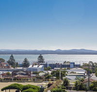 211 'The Landmark' 61B Dowling Street - Resort Style holiday with pool games room  restaurant - Accommodation Redcliffe