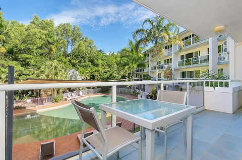214 Spindle Cowrie Apartment - Accommodation Redcliffe 0