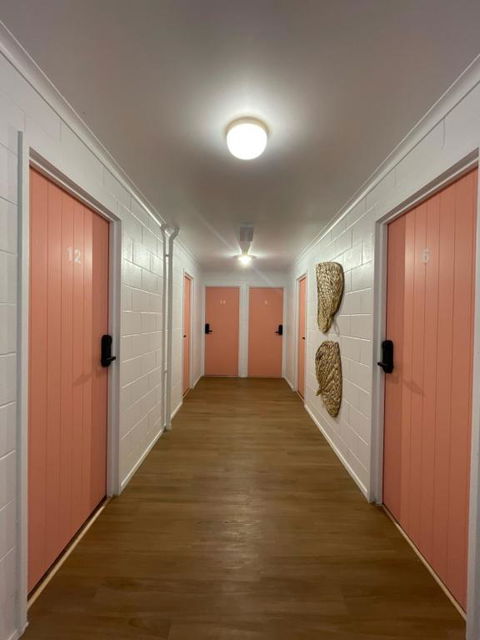 CALI Backpackers - Accommodation Redcliffe 4