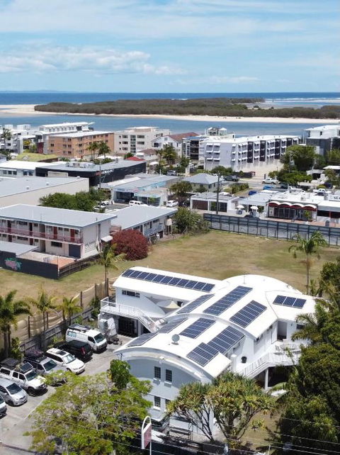 CALI Backpackers - Accommodation Redcliffe 2