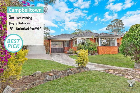 CAMPBELLTOWN HOLIDAY HOME 3 BED + FREE PARKING NCA039 - Accommodation Redcliffe 0