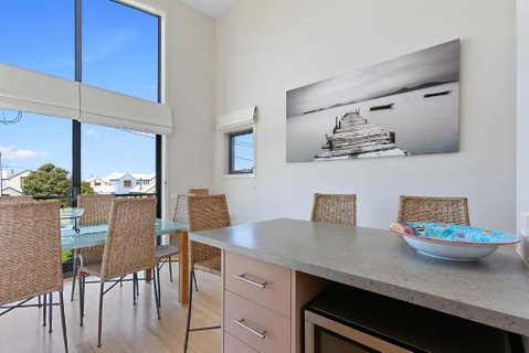 Cape Vista 1 - Accommodation Redcliffe 3
