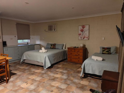 Carmila Caravan Park & Cabins - Accommodation Redcliffe 4