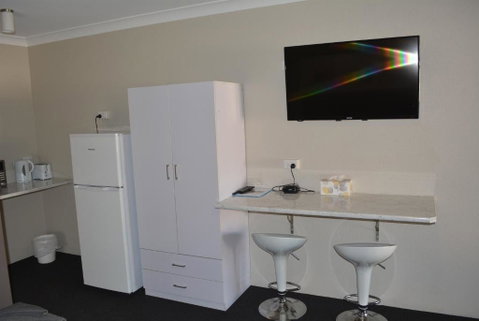 Carmila Sands Motel - Accommodation Redcliffe 4