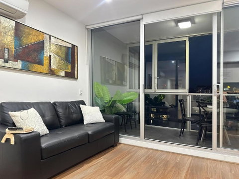 CBD Penthouse View Apartment - Accommodation Redcliffe 1