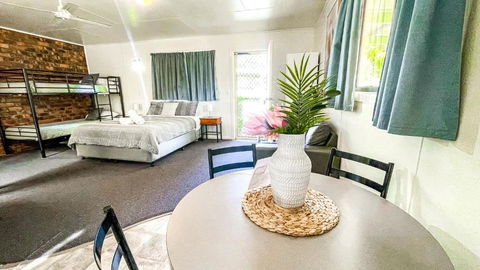 Country Style Holiday Park - Accommodation Redcliffe 4