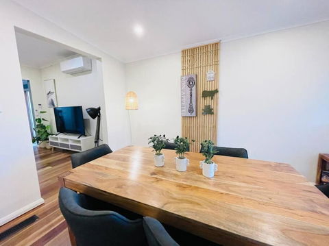 D141 Your Joyful Vacation - Accommodation Redcliffe 4