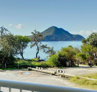 3 'Albacore' 12 Ondine Close - waterfront pool lift  views - Accommodation Redcliffe